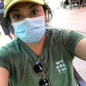 Meet your Posher, Ana